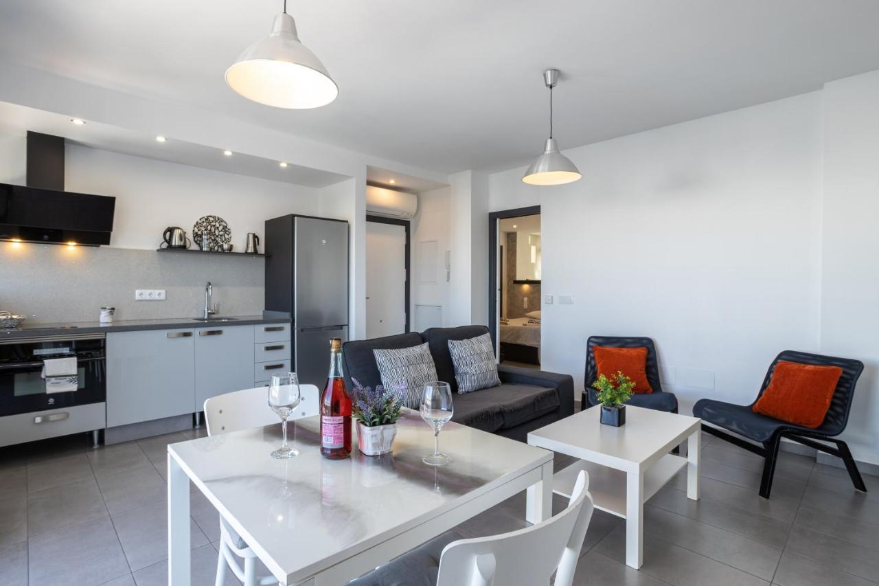 Relaxing Cozy Apartment ネルハ エクステリア 写真